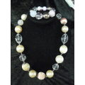 STUNNING CHUNCKY FASHION NECKLACE 72 CM AND STRETCH BANGEE