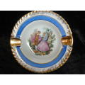 LIMOGES TYPE 12 CM ASHTRAY WITH GOLD