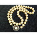 FOUX PEARL NECKLACE WITH LOVELY CLASP 45 CM GOOD CONDITION