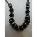 BLACK BEADED NECKLACE WITH BLING
