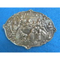 VERY DETAILED SILVER TONED BROOCH
