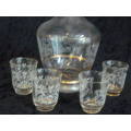 GLASS DECANTER AND4 GLASSES