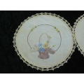 ROUND DOILIE SET WITH HAND CROCHETED EDGE VINTAGE X 2