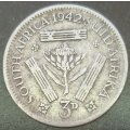 1942  Threepence Coin   SILVER                SUN12652*