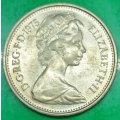 1975 -   FIVE NEW Pence Coin      United Kingdom         SUN13418*