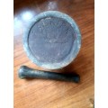 18TH CENTURY CAST IRON MORTAR AND PESTLE!!! SCARES ITEM