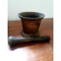 18TH CENTURY CAST IRON MORTAR AND PESTLE!!! SCARES ITEM