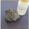 SPACE ROCK NUGGET?? DOES SOMETHING INTRESTING WHEN 14CT GOLD ACID TROWN ON IT!
