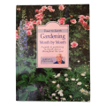 Gardening Month By Month by Kristo Pienaar 1992 Softcover