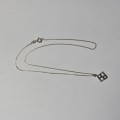 Sterling silver necklace and pendant - Weighs 3,3 grams