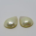 Pair of pear shaped mabe pearls - 22mm x 15mm