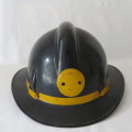 MSA plastic Fireman's helmet - Inner 53 cm