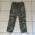 Woodland camo pattern combat trousers - Size small - Inner leg 79 cm - Waist 82 cm