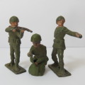 Lot of 3 vintage lead soldiers