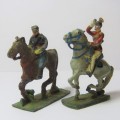 Pair of vintage cavalry lead soldiers - 30mm soldiers