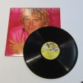 Vintage Vinyl Music Record LP 33 rpm Rod Stewart Greatest Hits - 1979 WEA Records - RODTV 1