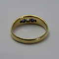 18kt Yellow Gold diamond and Sapphire ring