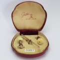 Vintage Stratton golfing cufflinks and tie clip set
