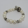 Cultured pearls costume jewellery bracelet