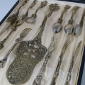 Vintage Silver Plated cake set in box