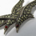 Vintage Sterling Silver marcasite flying birds brooch - weighs 5.3g