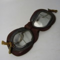 WW2 RAF Pilot aviator goggles - marked AM