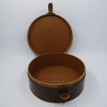 Vintage leather round case - empty
