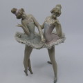 Vintage Llardo #5497 Ballerinas porcelain figurine in box