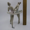 Vintage Llardo #5497 Ballerinas porcelain figurine in box