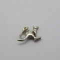 Sterling silver kangaroo charm - Weighs 0,9 grams