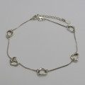 Sterling sliver bracelet with hearts - Weighs 3,0 grams - Length 25,5 cm