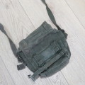British 1958 Pattern kidney pouch and yoke converted to patrol bag - Size 26 x 25 cm