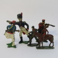 Lot of 5 vintage assorted lead soldiers
