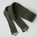 Green US Army webbing belt - Length 101 cm
