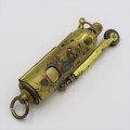 Vintage brass storm lighter - Needs flint