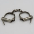 Pair of vintage hand cuffs - No key
