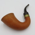 Handmade smoking pipe made of Calabash