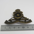 WW2 South African Field Artillery cap badge - Loose wheel type