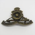 WW2 South African Field Artillery cap badge - Loose wheel type