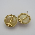 9kt Gold Mabe pearl earrings - Weighs 4,3 grams