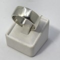 Sterling Silver mens ring - weighs 8,0g - size S/9