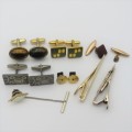 Lot of 4 pairs of vintage cufflinks and some tie pins