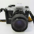 Nikon FG 35mm SLR camera with Cosina 35-70mm 1:3,5 / 4,8 lens