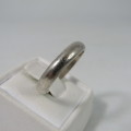 Sterling Silver wedding band ring - weighs 3,3g - Size Q