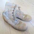 Pair of US Army desert combat boots - size US 10