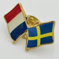 Vintage Sweden / France pin badge