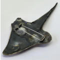 Handmade sterling silver stingray brooch - Weighs 32.3g
