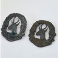 Pair of SA Army First Reserve Brigade badges