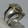 Beautiful Sterling Silver & 9kt Gold ring with pear shaped clear stone - weighs 11,7g - size P
