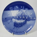 Bing & Grondahl 1969 Arrival of Christmas Guest plate in box